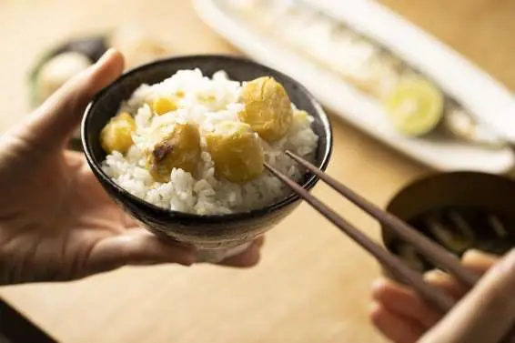 日本7地域の和栗を使った『栗ごはんの素』を発売 ホクホク食感の茨城県
